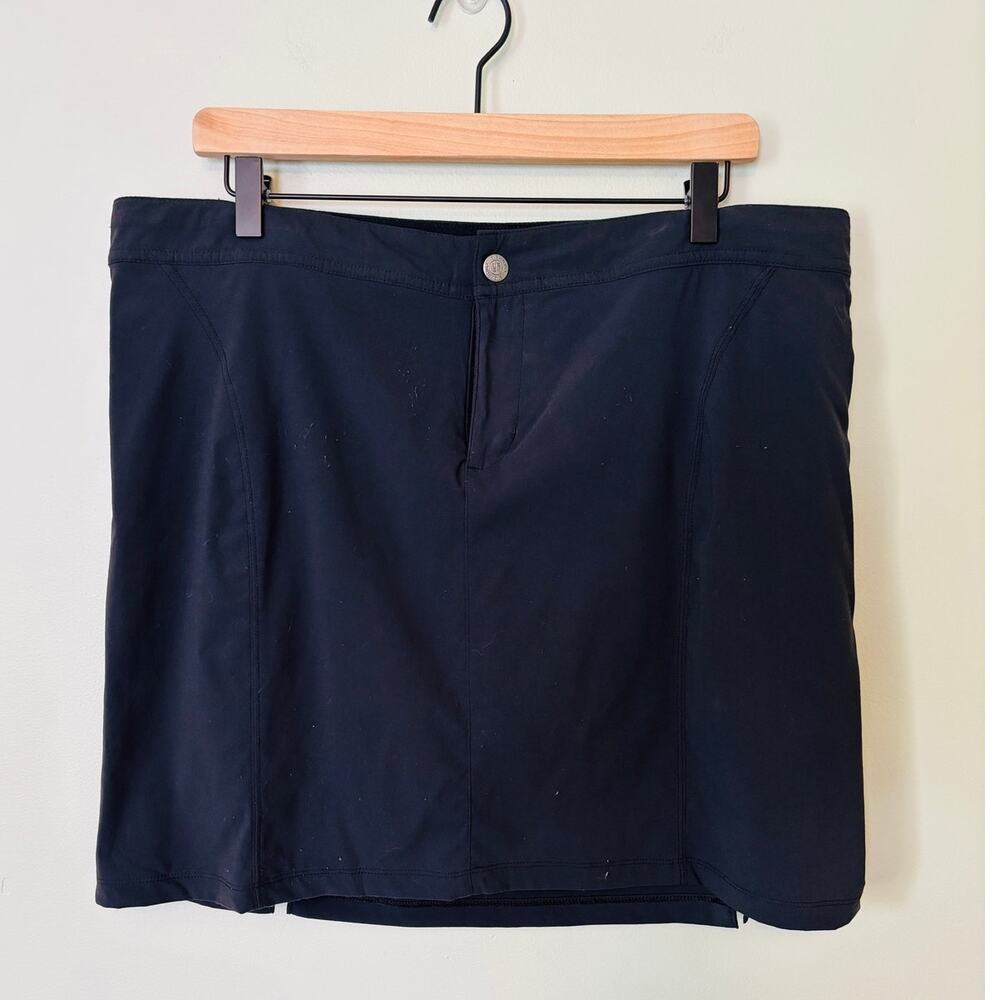 Columbia Omni-Shield Black Skort 16